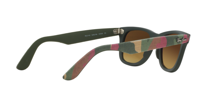 Ray-Ban Wayfarer Sunglasses RB2140 606285