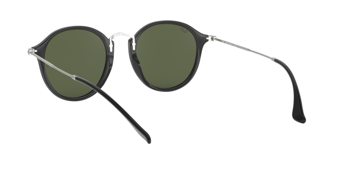 Ray-Ban Round Sunglasses RB2447 901