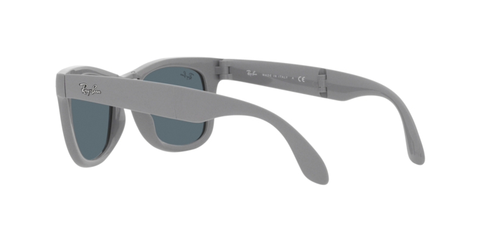 Ray-Ban Folding Wayfarer Sunglasses RB4105 6577R5