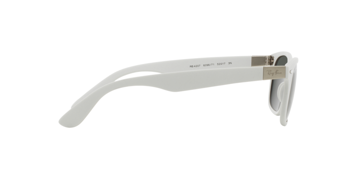 Ray-Ban Sunglasses RB4207 609671